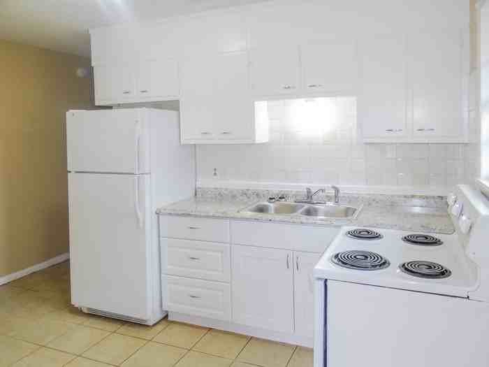 126 James Street - Photo 3 of 12