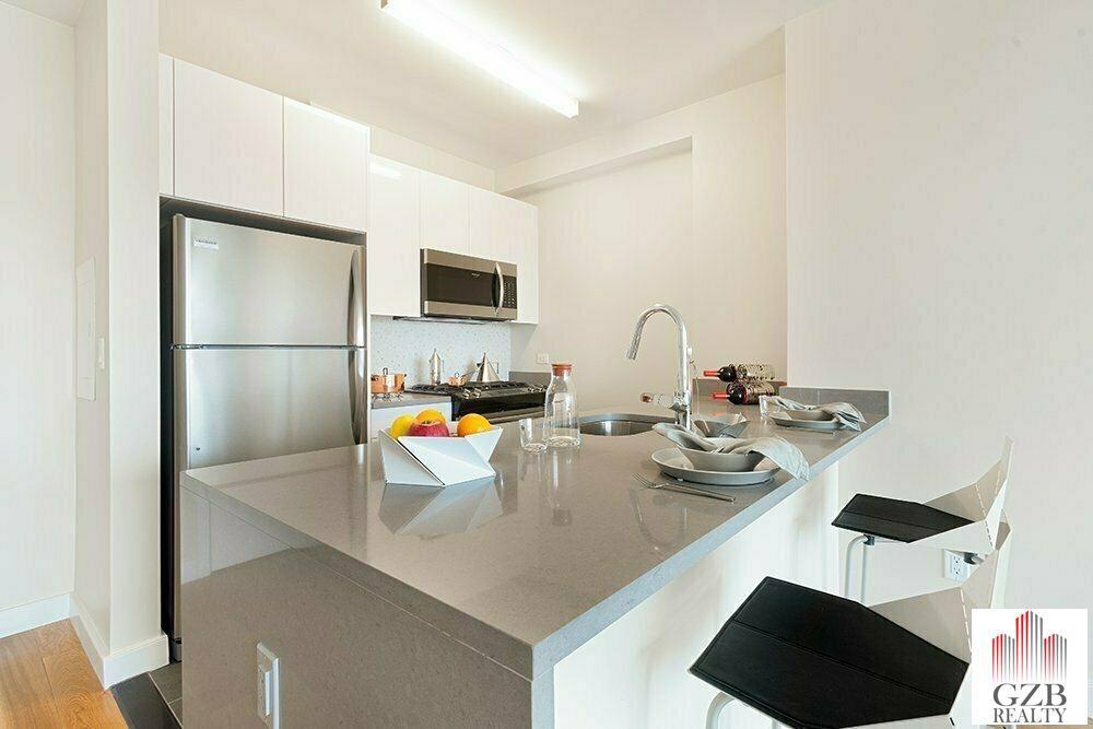 11th Avenue & 57th Street #2702 - Photo 4 of 5