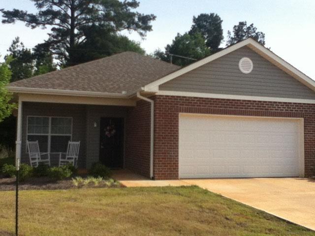 Hargrove Estates - Photo 2 of 11