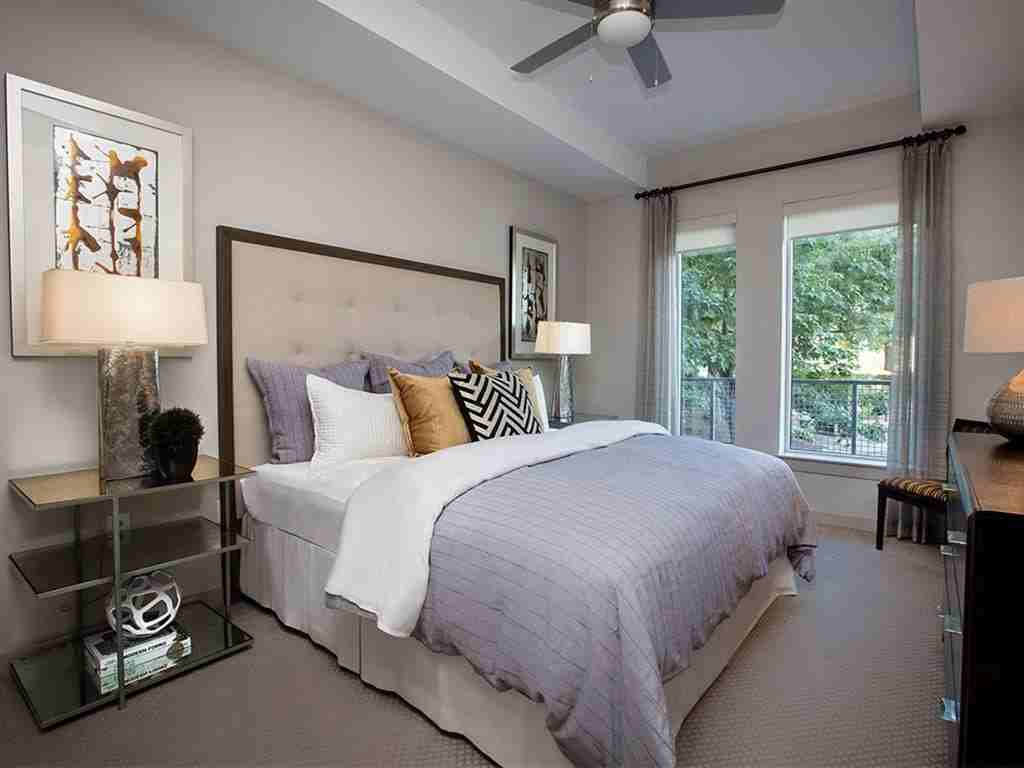 2144 Peachtree Road - Photo 2 of 5