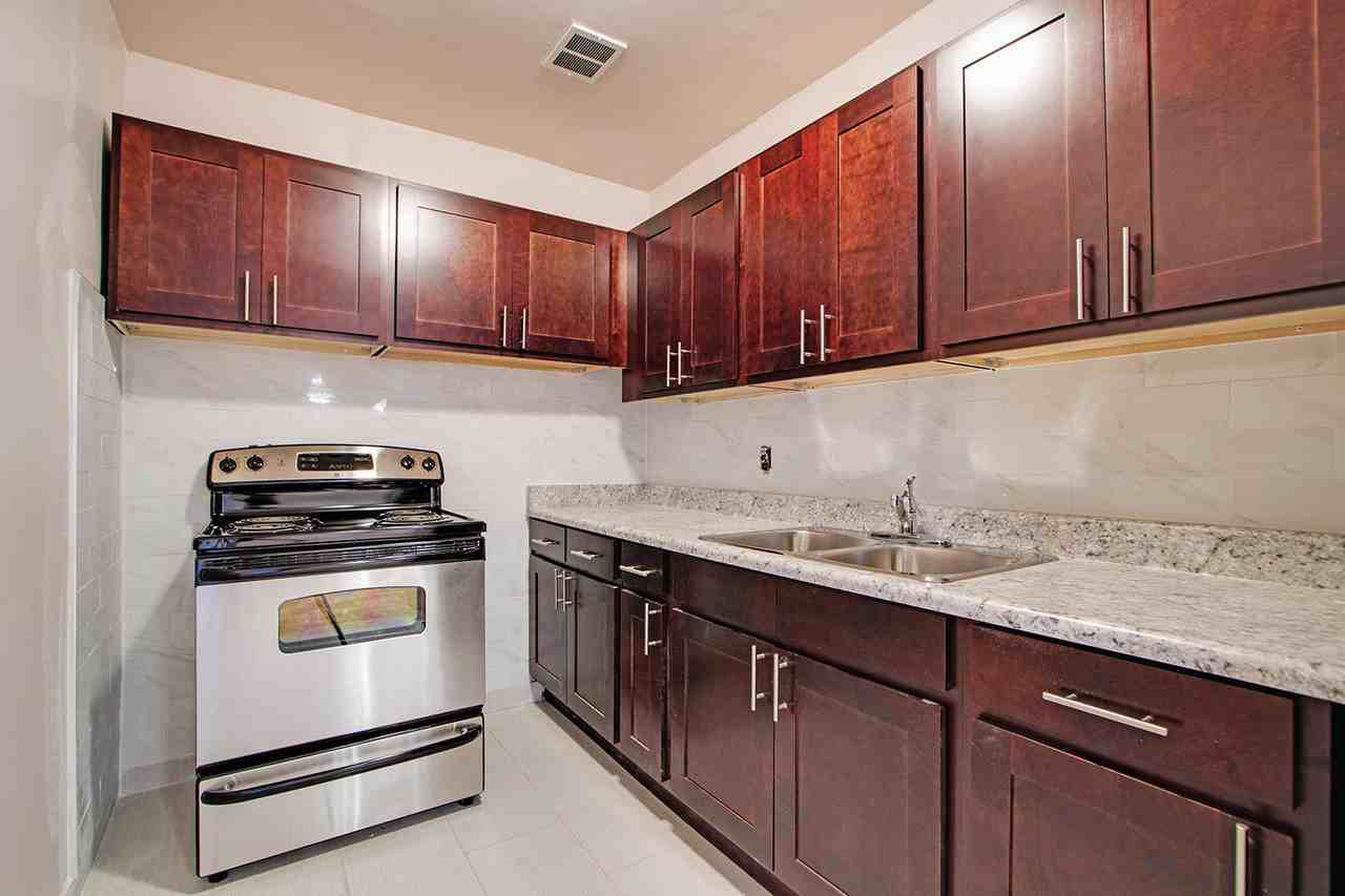 540 Dawes Road - Photo 4 of 15