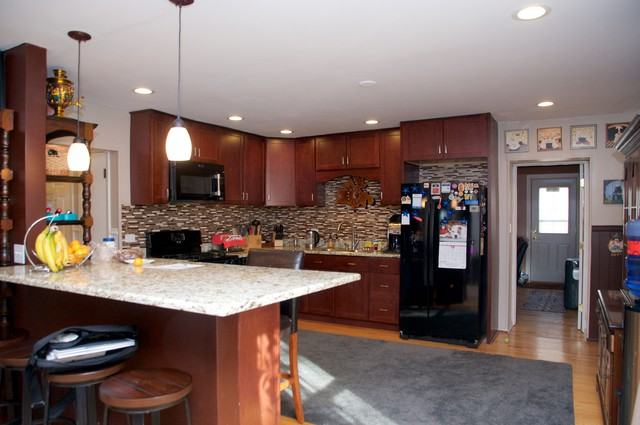 205 N Van Buren St - Photo 2 of 13