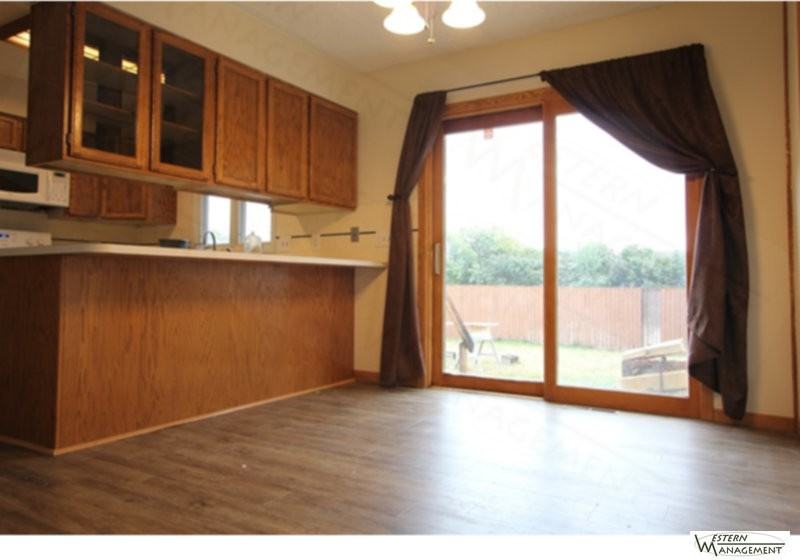 15 N Crestwood Drive - Photo 3 of 14