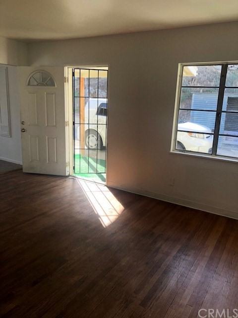 226 E Prospect Street 226 1/2 - Photo 3 of 10