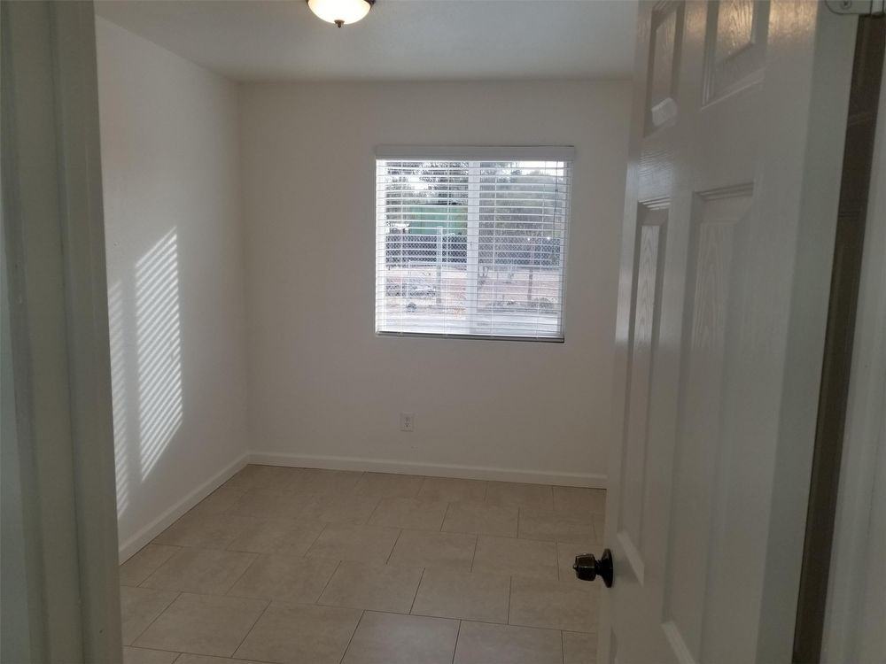 1794 6th Ave - D - Photo 3 of 12