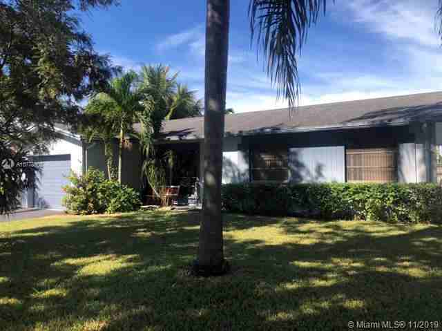 8431 NW 3rd St - Photo 3 of 42