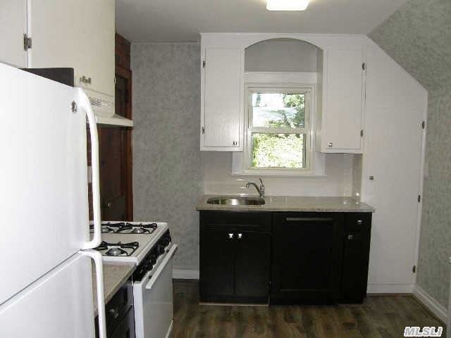 25 Magerus St - Photo 2 of 12