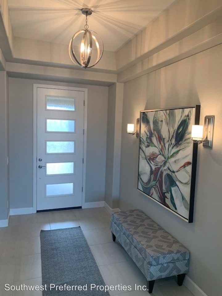 16680 W Roanoke Ave - Photo 2 of 22