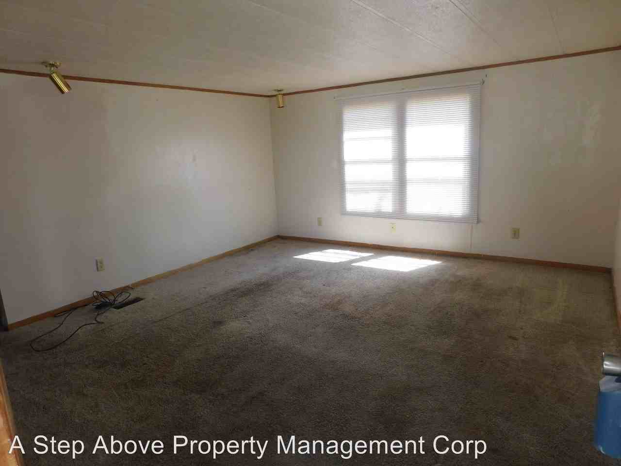 520 Pisces Lane - Photo 2 of 9