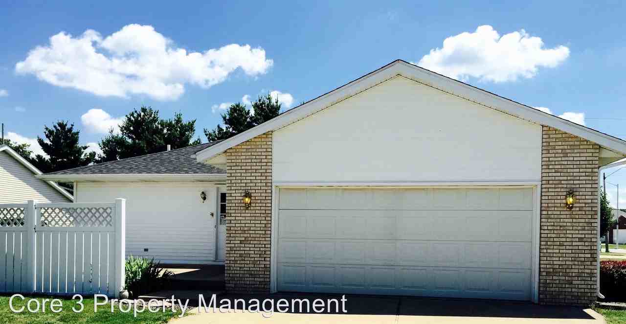 6220 Hayley Court - Photo 2 of 10