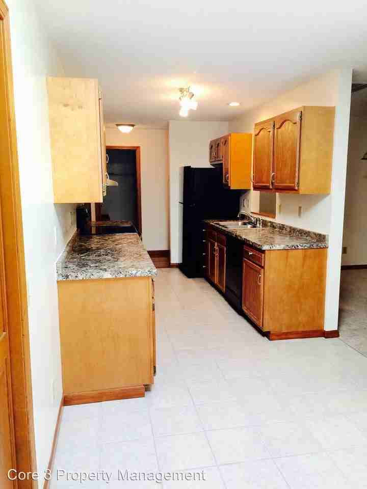 6220 Hayley Court - Photo 3 of 10