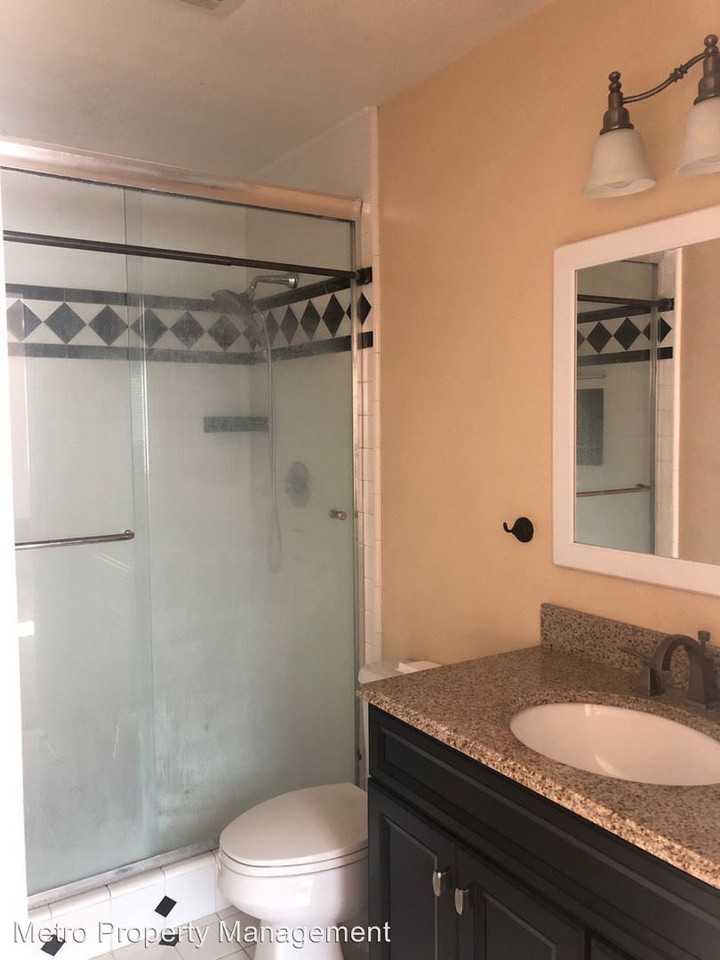 166 Sunwood Meadows Pl - Photo 2 of 6