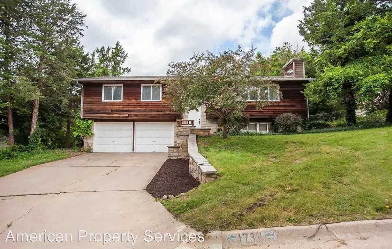 1737 Denholm Dr - Photo 2 of 27