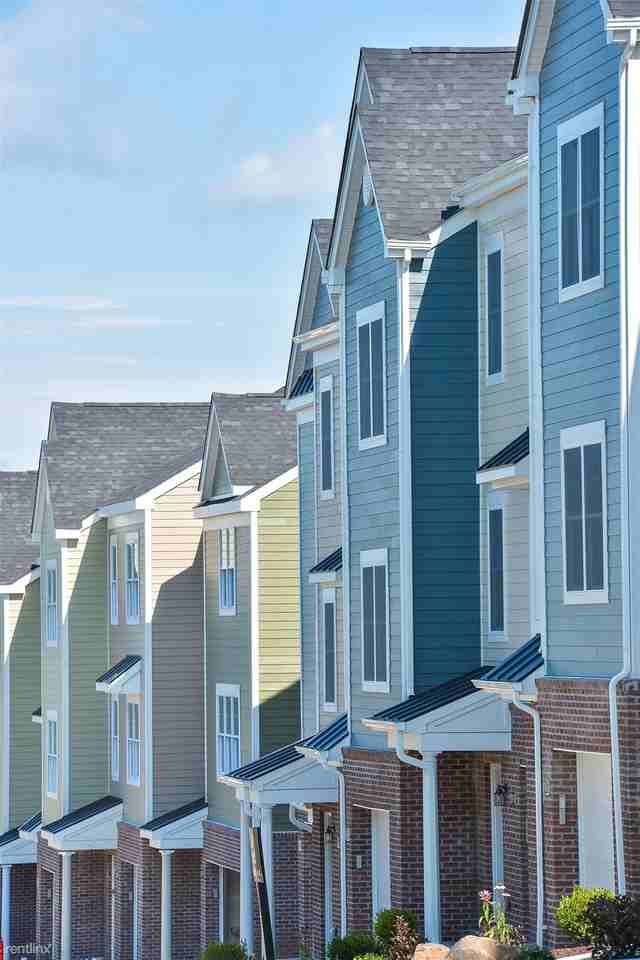 Lawrenceville Place - Photo 2 of 22