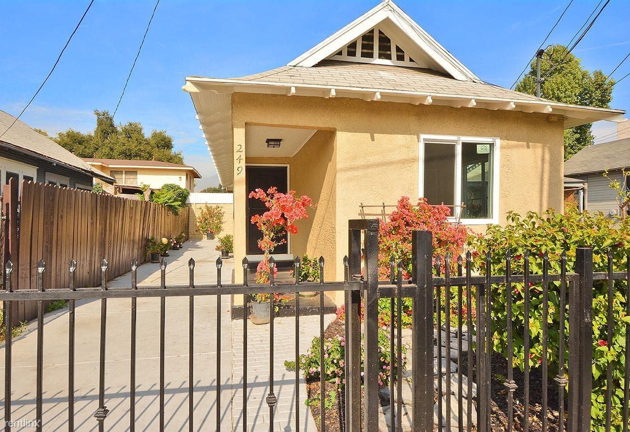 249 E Orange Grove Blvd - Photo 3 of 23