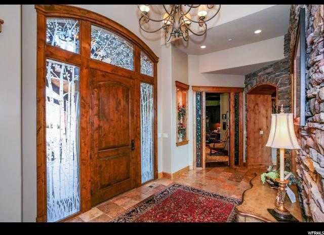 700 Hobble Creek Canyon Rd - Photo 2 of 32
