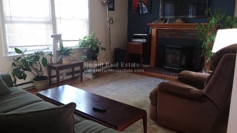 6 Hyde Park St - Photo 2 of 17