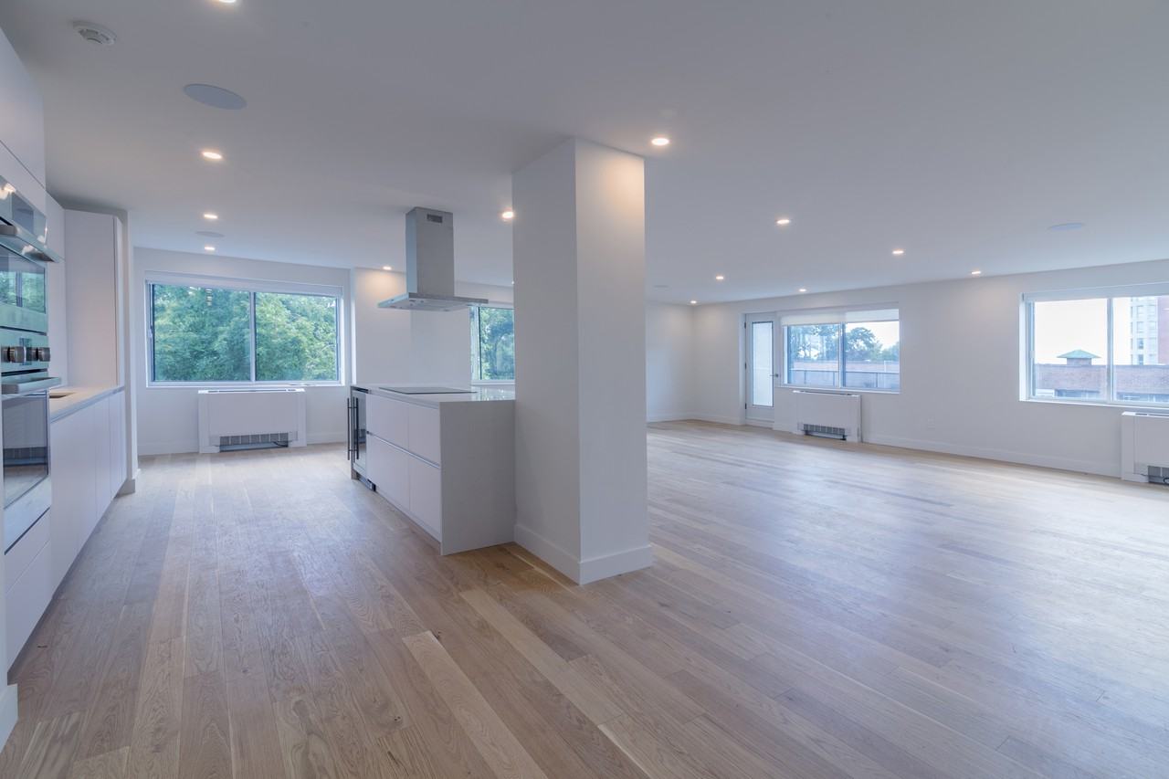 4555 Avenue Bonavista PH2, Montréal, QC H3W 2C7 3 Bedroom Apartment for Rent for 5,995/month