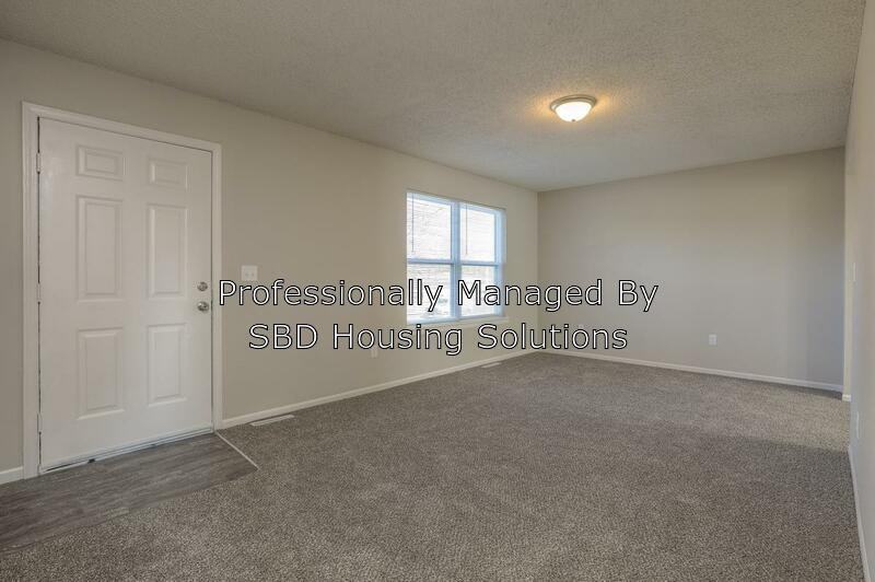 2101 Stacy Rd - Photo 3 of 27