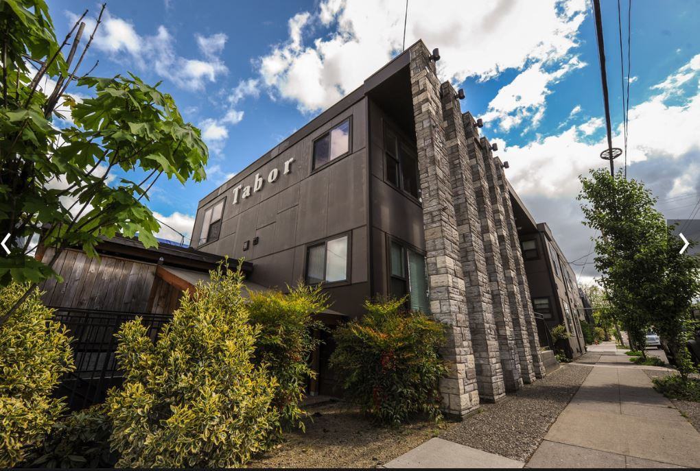 Tabor Burnside Apartments 5625 E Burnside St, Portland, OR 97215