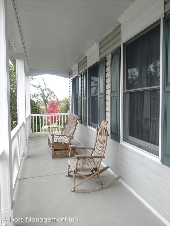 317 Hickory Nut Drive - Photo 3 of 30