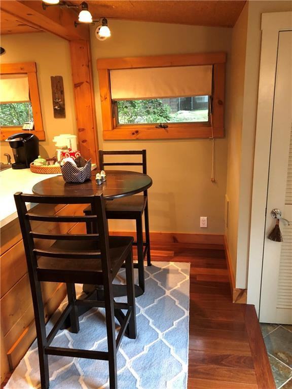 14 Shore Drive - Photo 3 of 28