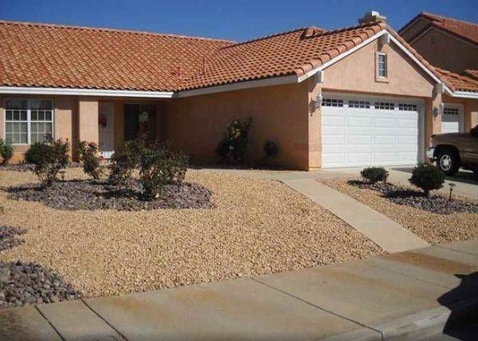13238 Blue Mesa Ct - Photo 3 of 23