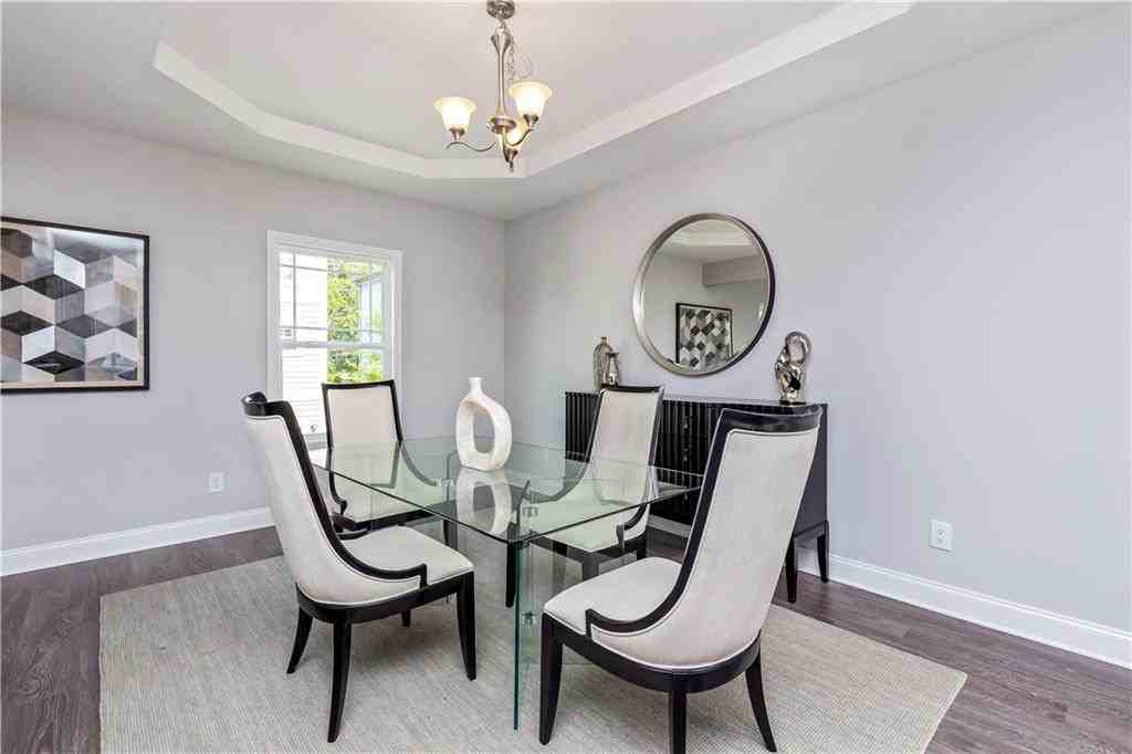 671 Mcwilliams Road Se - Photo 2 of 15