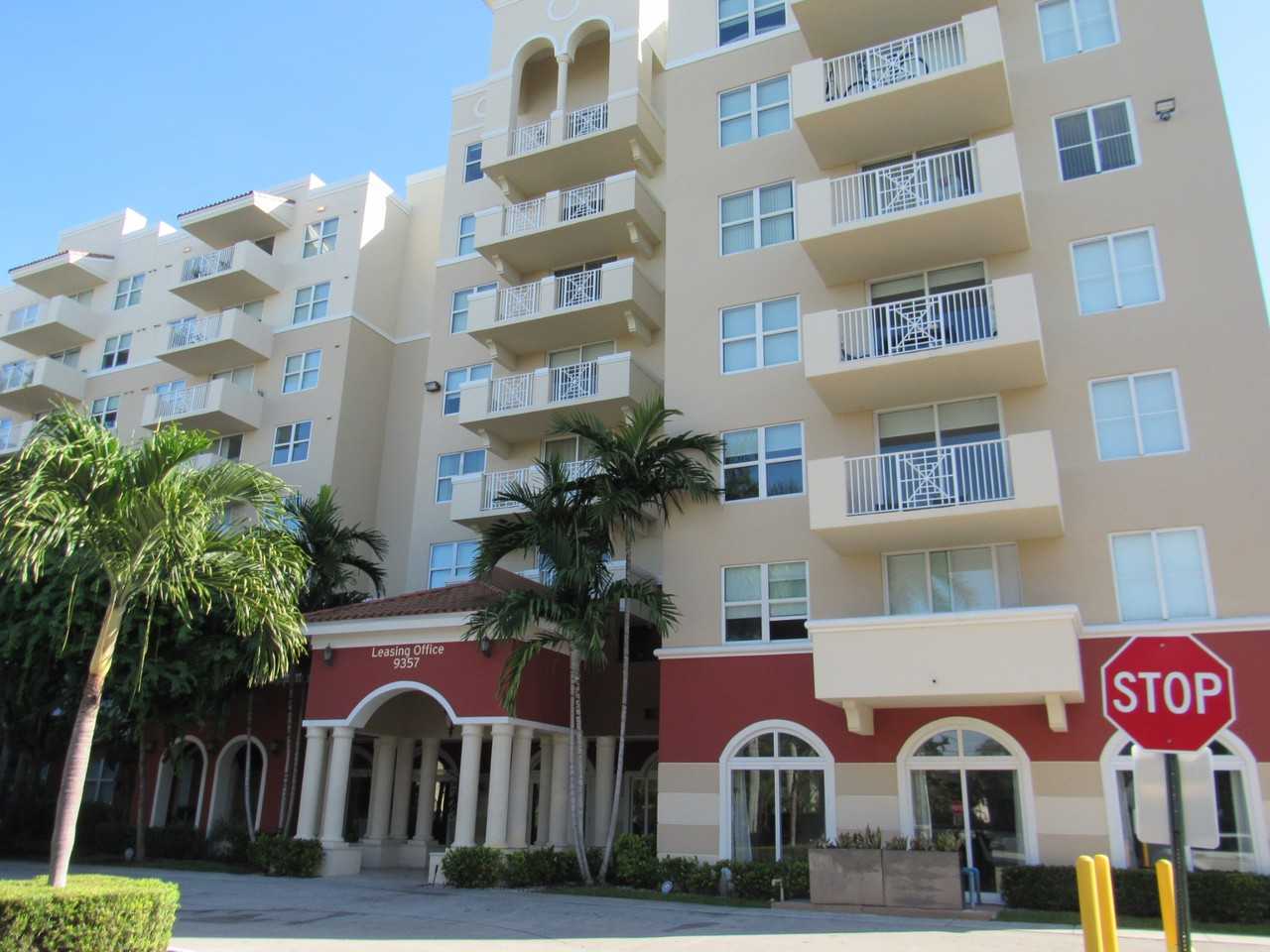 9357 SW 77 Ave 333, Miami, FL 33156 2 Bedroom Apartment for Rent for
