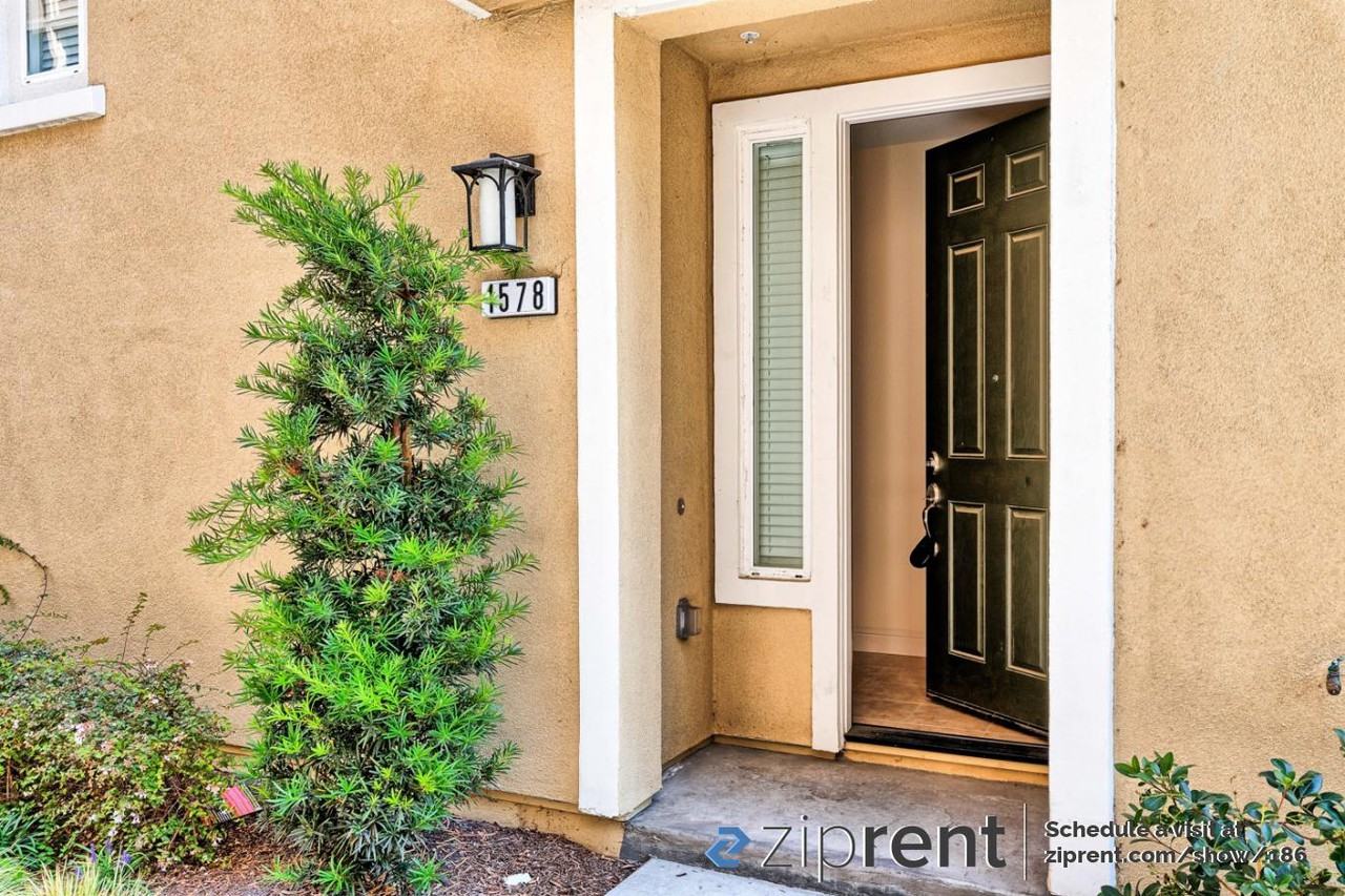 1578 Canal St - Photo 2 of 21