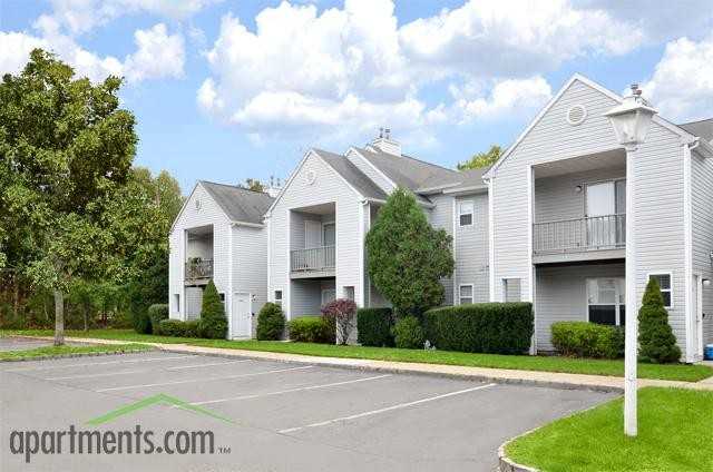 Saddle Rock Apartments - Photo 2 of 25