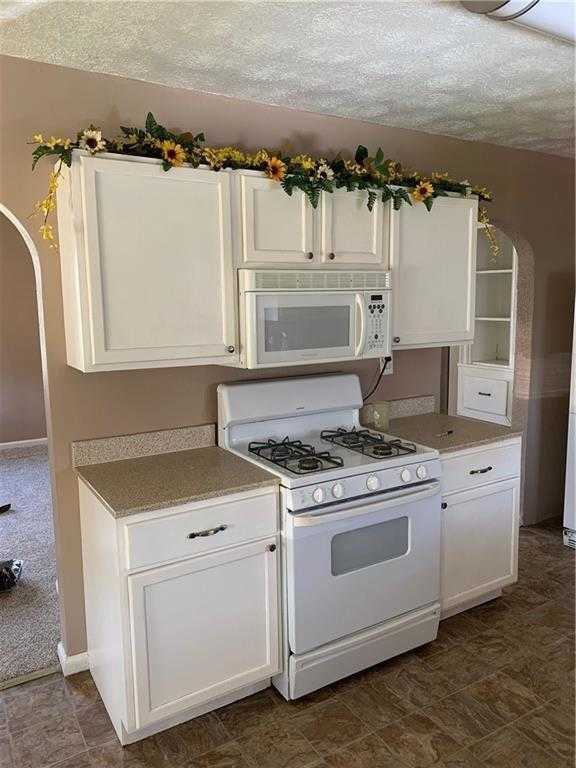 159 North 13th Avenue - Photo 3 of 10