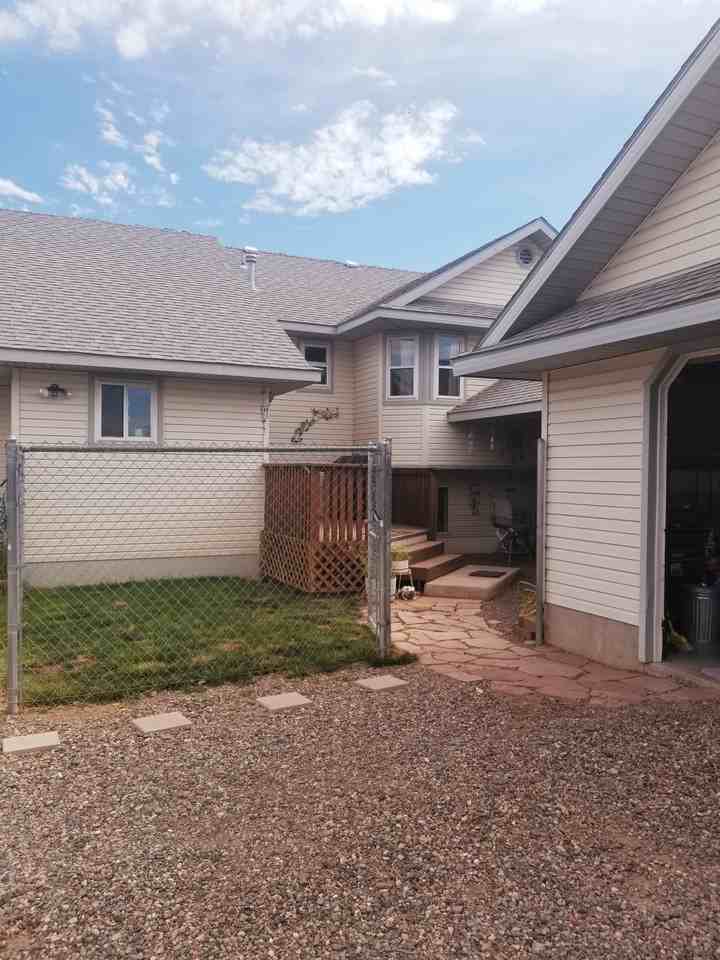 630 West Little Ranch Road - Photo 2 of 2