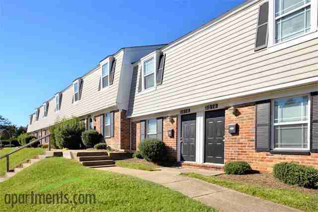 Dutch Village Townhomes - Photo 3 of 5