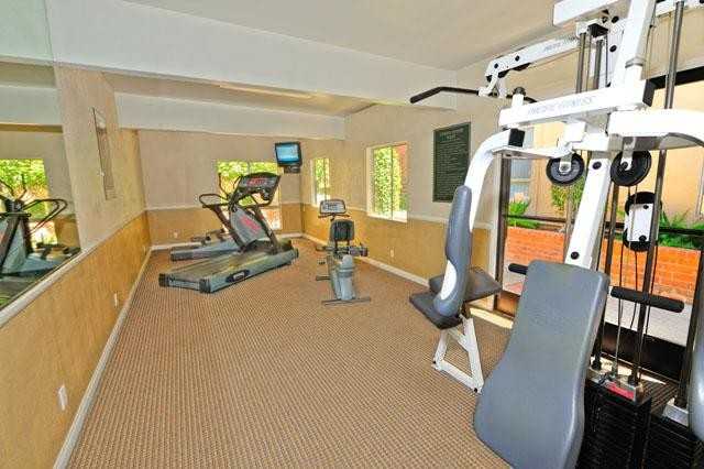 Cambridge on Devonshire - Photo 2 of 41