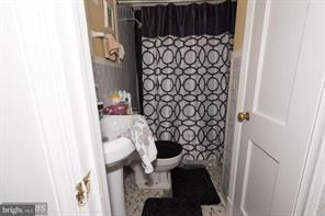 4339 Roberton Avenue - Photo 2 of 8