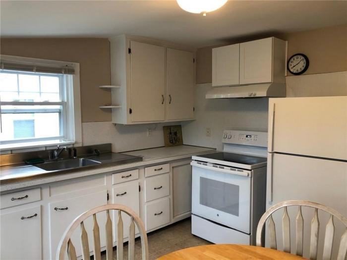 364 Maple Avenue - Photo 2 of 11