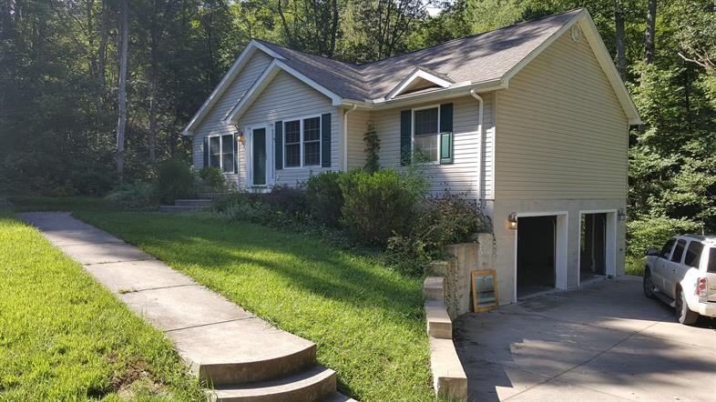 242 Sidney Street - Photo 2 of 4