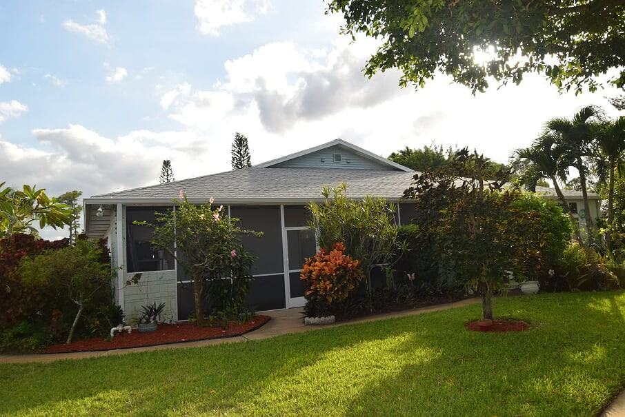 2124 Southeast Edler Drive - Photo 3 of 12