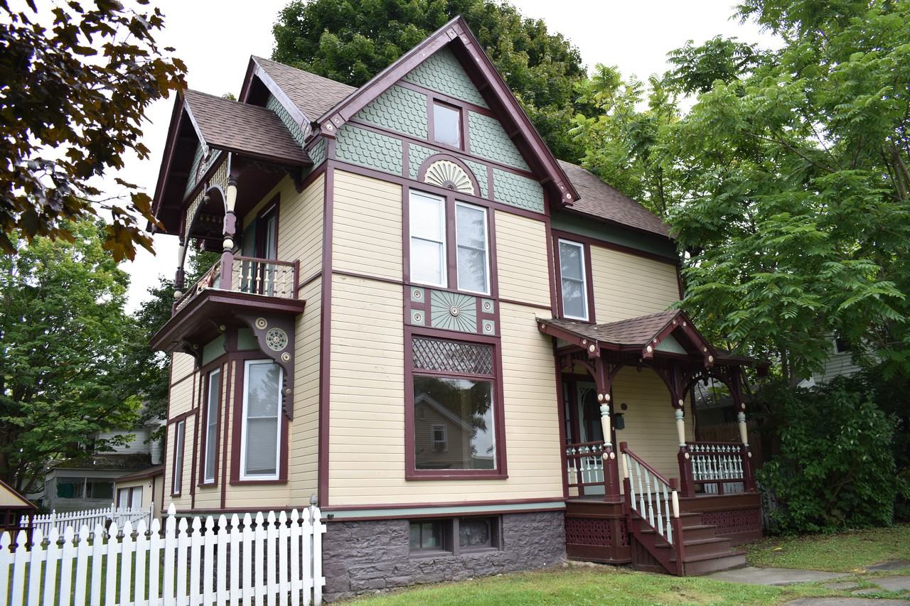 54 Bridge St. - Photo 2 of 36