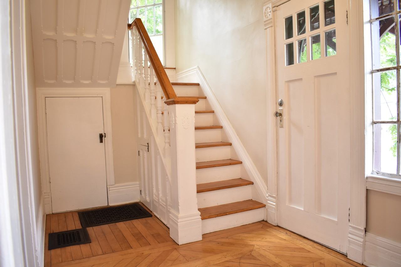 54 Bridge St. - Photo 3 of 36