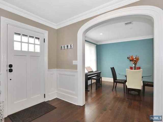 25 George Street - Photo 3 of 24