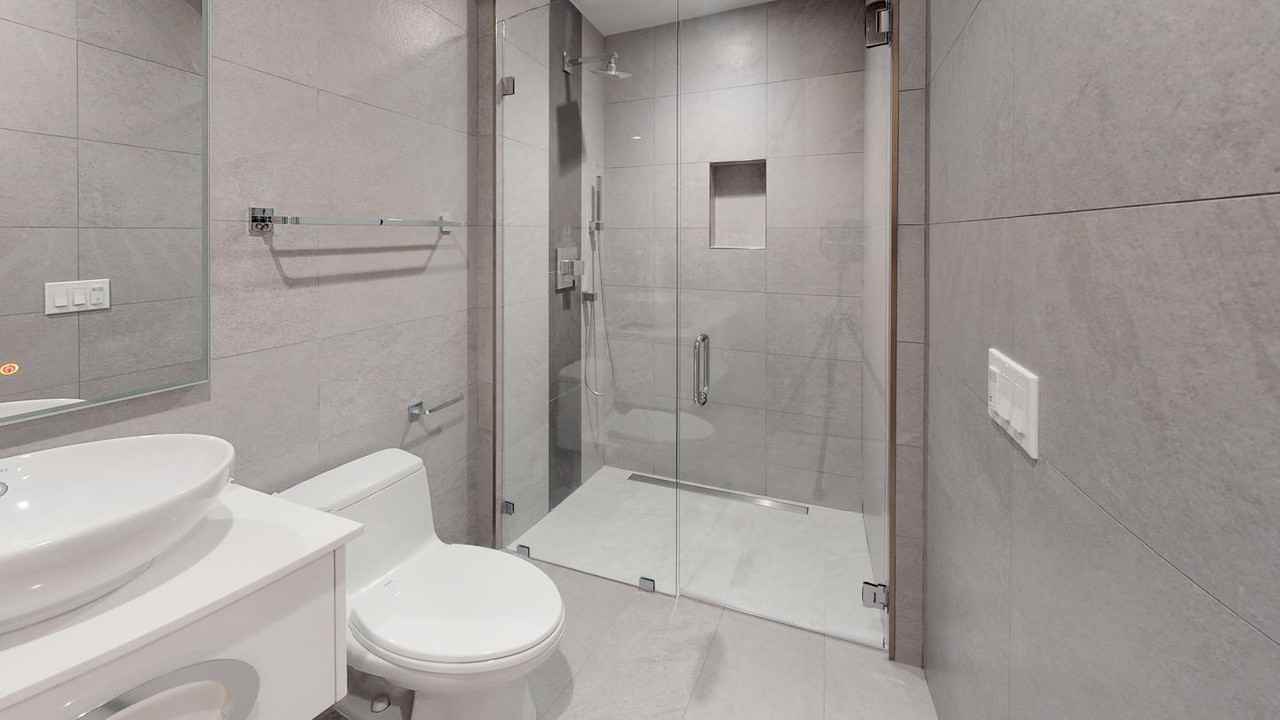 Modern Santa Clara townhome minutes from Apple - Photo 5 of 11