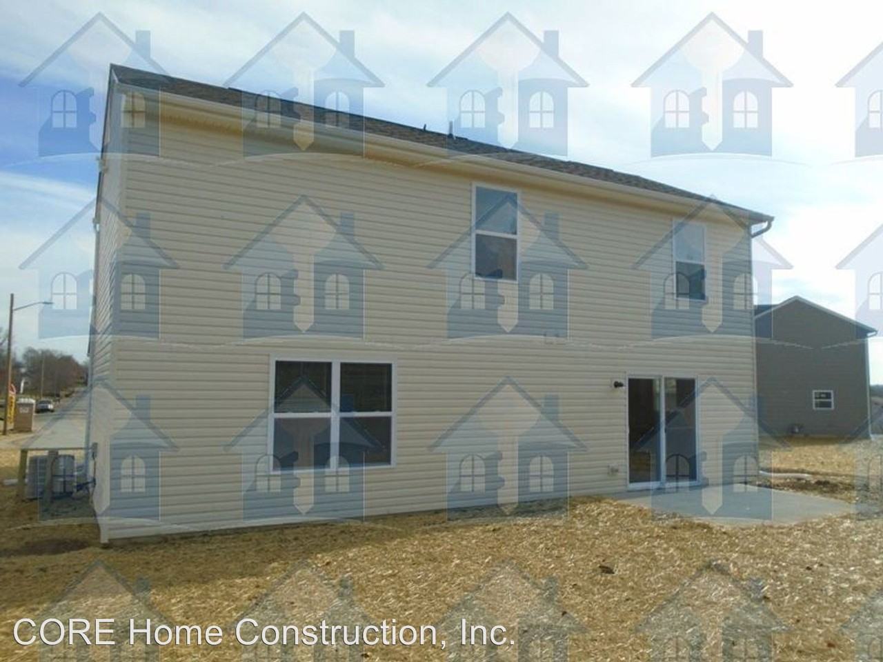 211 Wexford Drive - Photo 2 of 14