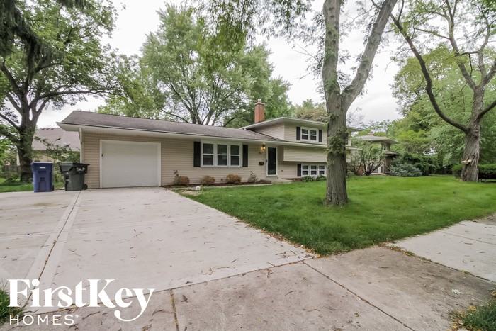 221 Triton Lane - Photo 2 of 15