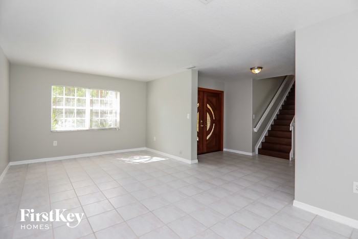 16421 Southwest 103rd Terrace - Photo 3 of 15