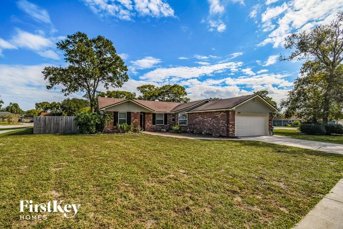 2967 Safeshelter Dr W - Photo 2 of 15