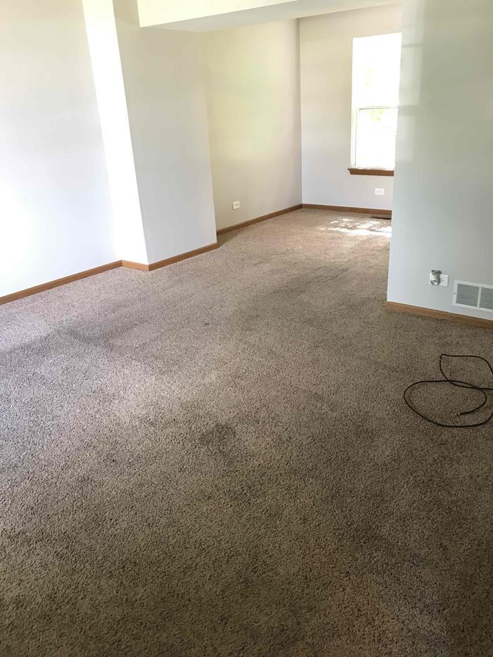 1805 College Green Drive - Photo 3 of 18