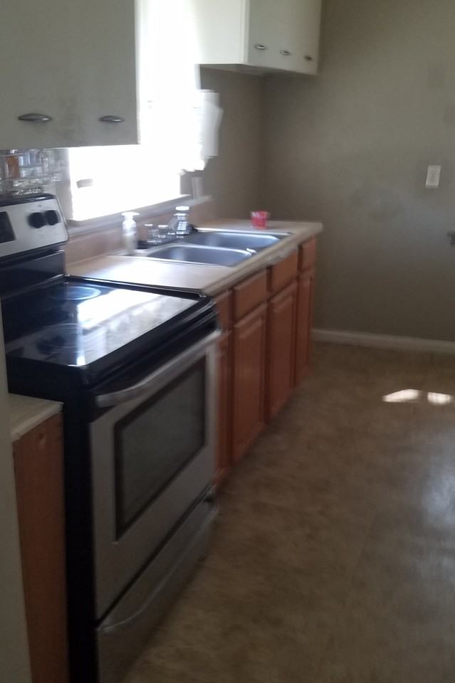1315 S Parker Dr #2 - Photo 3 of 4