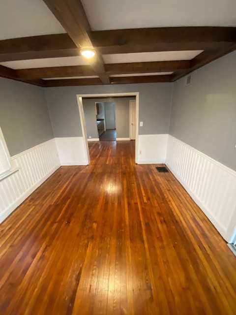 607 Bethel Ave - Photo 3 of 16